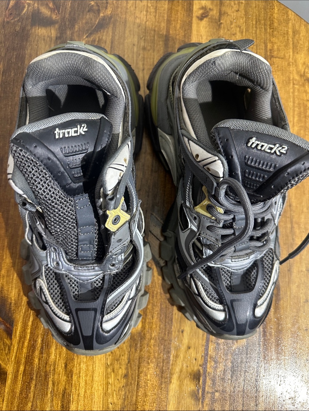 Balenciaga Men’s Gray Black Sneakers with Yellow Accents - Picture 2 of 11